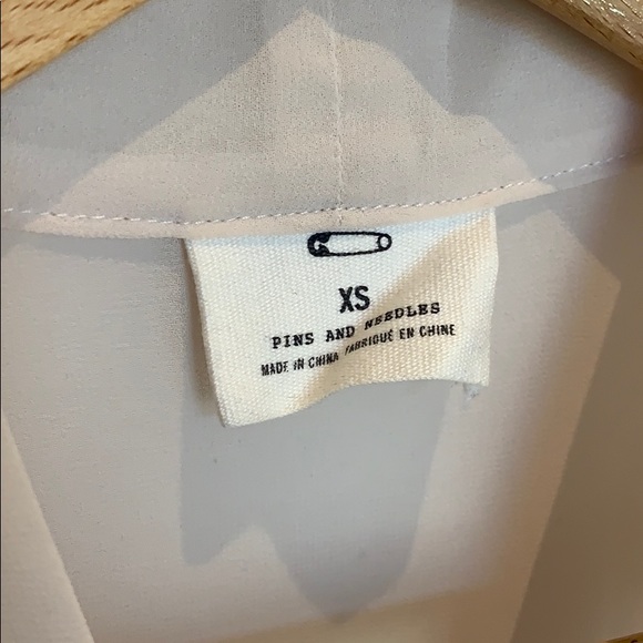 Urban Outfitters 2-pack Tie Front Blouse - Picture 8 of 16